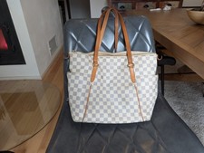 Fullset Louis Vuitton Totally