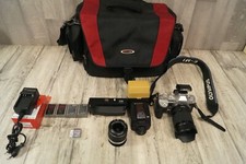 Olympus OM-D E-M1 Silber Objektiv M.Zuiko Digital 9-18mm 1:4-5,6 Zubehörpaket