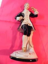 ROYAL Dux Höfling beim Tanz