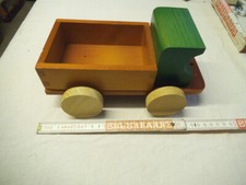 Holzauto, Nachziehspielzeug,