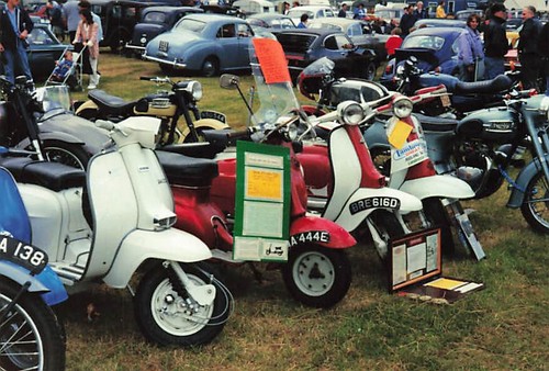 Oldtimer motorroller foto - motorroller, ca