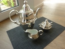WMF älteres Kaffeeset versilbertes Porzellan Kaffeekanne Milchkännchen Zuckerdos