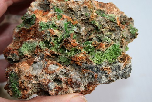 Pyromorphit cerussit xx - cerussit,