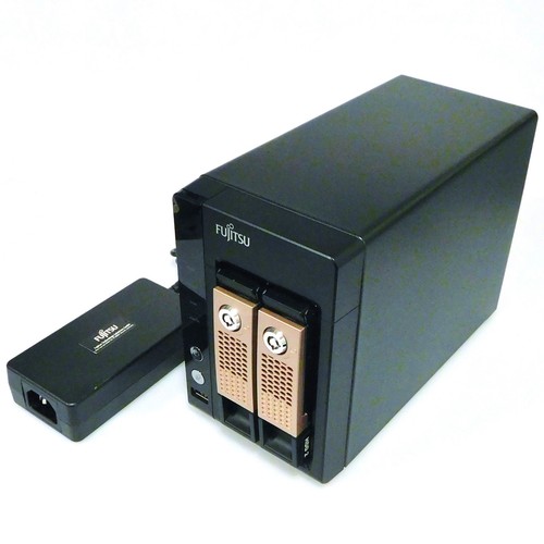 Fujitsu celvin nas q703 - nas,