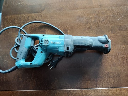 Makita jr3050t 230v sawzall - makita,