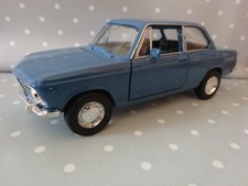 BMW 2002 TI blau Modelauto