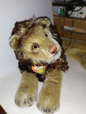 Alter Steiff Löwe-mit Schild L 28 cm