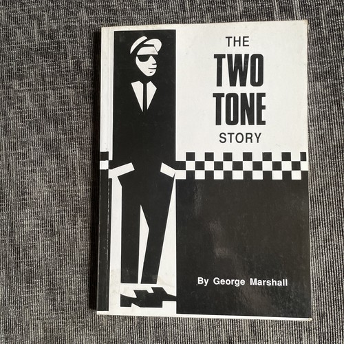 Two tone story george - by,