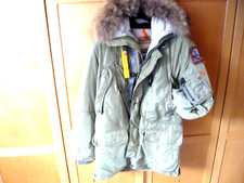 Parajuntes Winterjacke.