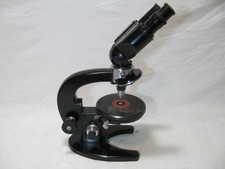 Zeiss L-Serie Stativ Binokular