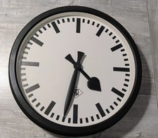 TN Nebenuhr Fabrikuhr