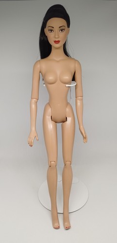 Tonner doll - tonner, 16”