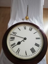 Antike Englische F.W. Elliott LTD Wand/Büro/Bahnhofsuhr mit Pendel D:47 cm