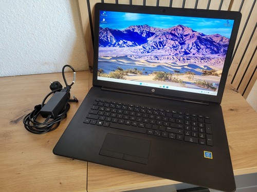 Notebook 17 by - hp, 17,3"