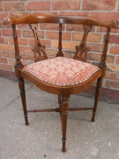 Gründerzeit Stuhl Eckstuhl Armlehnstuhl Armlehnsessel Schreibtischstuhl  nußbaum