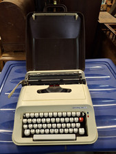 Schreibmaschine  PRIVILEG  351