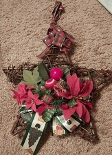 Weihnachtssterne, rot, auf Reisig Stern, künstlich, 30 x 30 cm, zum Hängen