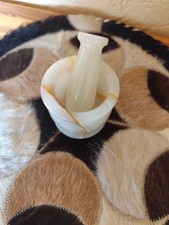 Mörser mit Stößel aus Stein