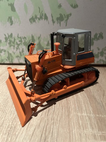 Raupenlader dozer fiat - raupenlader,, dozer,