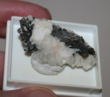 Dyskrasit , Allargentum 