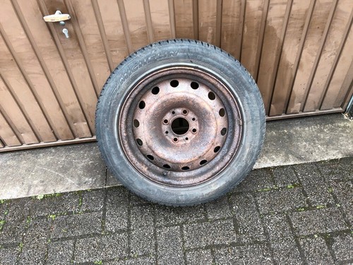 1xkomplette reserverad - 1xkomplette,