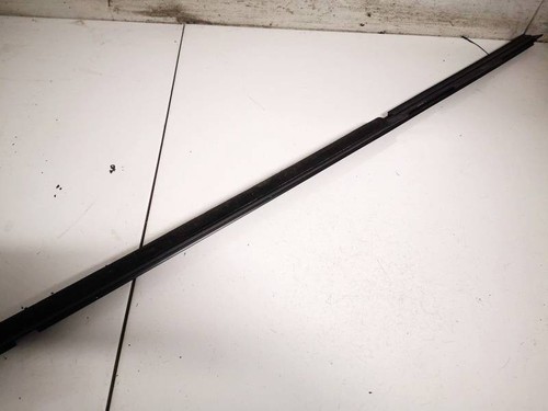 Saab 2007 glass - saab, trim
