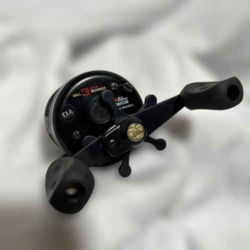 Abu garcia black - garcia, round