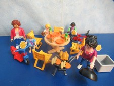 Familie  Kinder Grill