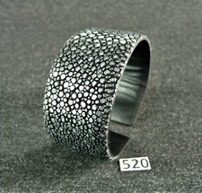 520) Rochenleder Armreif 3 cm