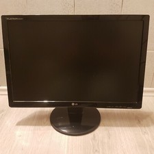 LG Flatron W2242T-PF 56 cm (22 Zoll) 16:10 LCD Monitor - Silber