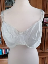 BC mit Spitzen  "Skin to skin"