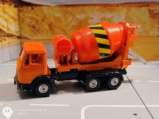 CORGI - 1122 - MERCEDES-BENZ - CEMENT MIXER LORRY / Betonmischer orange 1:36
