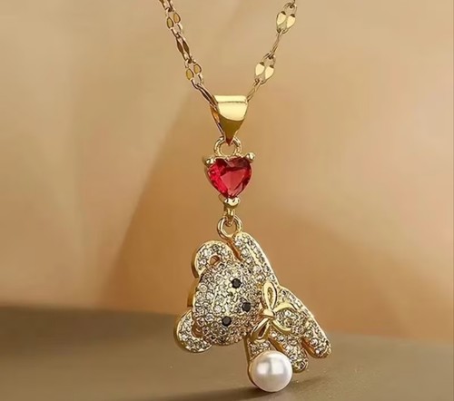 Halskette goldfarben mit