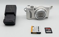 Fujifilm FinePix F850EXR
