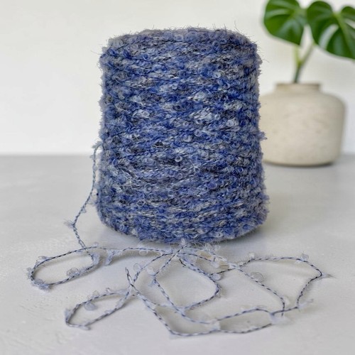 Wollmischgarn bouclé blau - wollmischgarn,