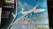 Revell  04958 Antonov An-225 Mrija   1:144