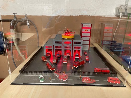 Herpa feuerwehrhallen mit - herpa,