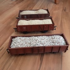 Pola MAXI LIMA 3 OFFENE GÜTERWAGEN mit Beladung Spur0