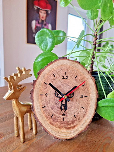 Wanduhr mit motiv - mit, eiche