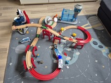 Playtive Holz-Eisenbahn-Set Weltraumstation Spielzeug Kinder