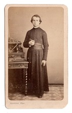 CDV Foto junger Priester in
