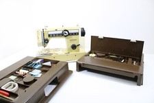 Nähmaschine Veritas DDR defekt für Bastler 8014/4143 mit Zubehör,  A1.8