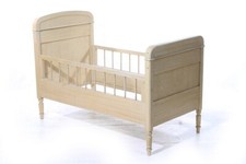 1 x altes Kinderbett Holz