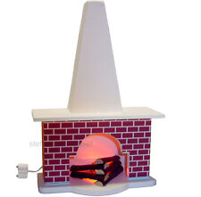 Offener Kamin beleuchtet für