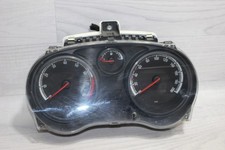 Tacho Kombiinstrument 1303304 / P0013285363 Opel Corsa D L08 Bj,10