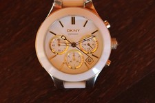 DKNY Ceramic Armbanduhr Chronograph gold-weiß Edelstahl Keramik Batterie neu