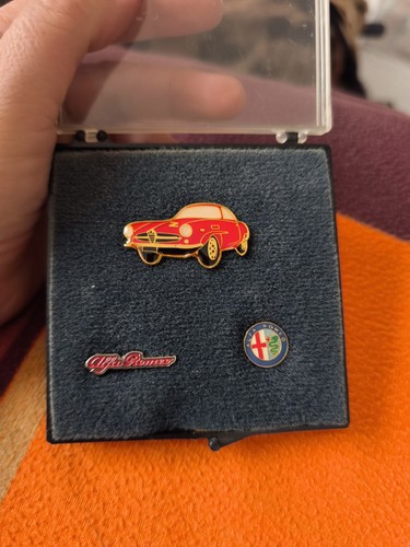 Original alfa romeo pin - original,