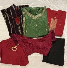 Drei Indische Kleider plus Bolero und zwei Stoffhosen