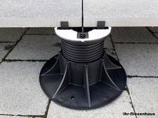 Stelzlager selbstnivellierend