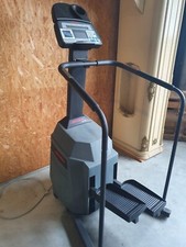Life-Fitness Stepper LIFESTEP 9500HR Pulssensoren Cardio Profi Studioqualität!